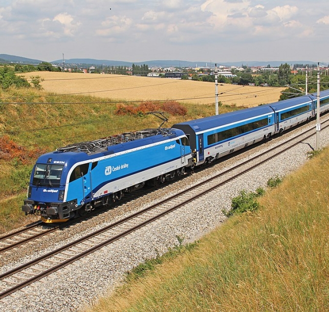 Železniční dopravci v ČR loni přepravili 184,6 milionu pasažérů