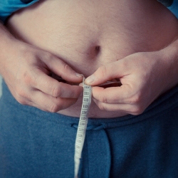 Třetina zaměstnanců v Česku má nadváhu a 27 procent je obézních