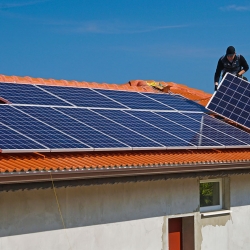 Ochrana zákazníků proti nekalým praktikám při nákupu fotovoltaiky, Zájem o obnovitelné zdroje energií bude letos pokračovat, Výzva na podporu fotovoltaických systémů