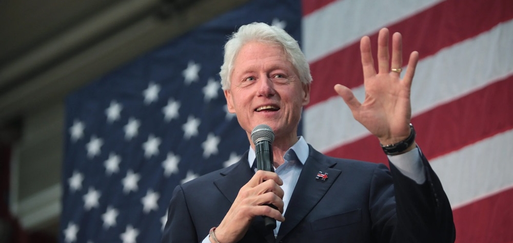 Do Prahy přijel bývalý americký prezident Clinton