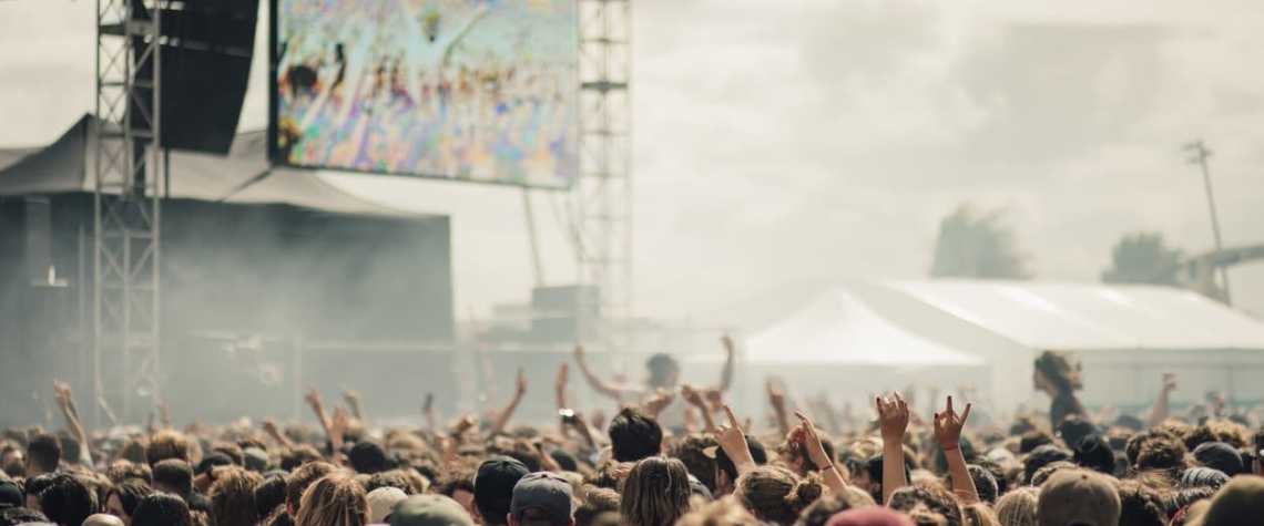 Na festivalu v Jihlavě se zranilo sedm lidí, tlačili se u vchodu do stanu