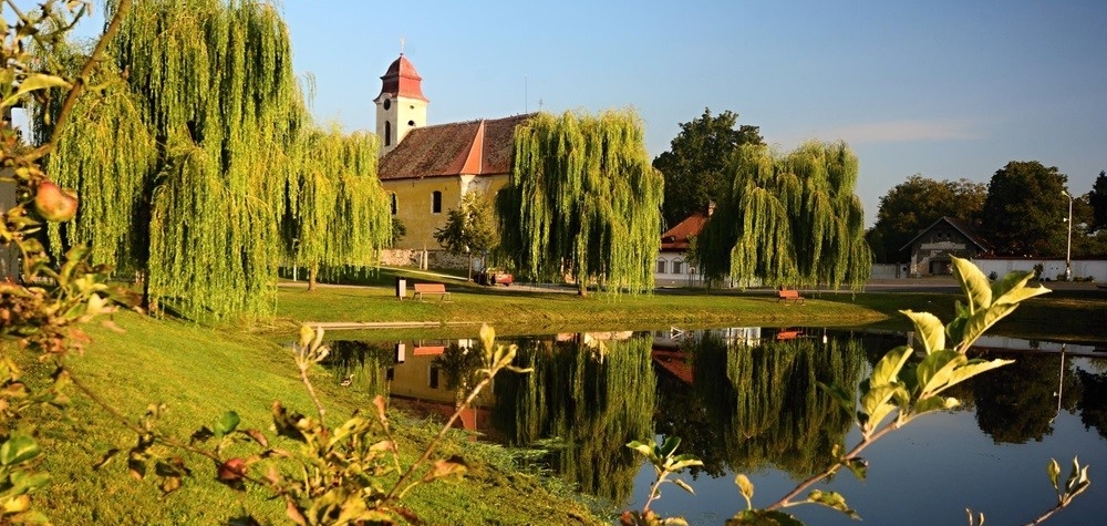 Vítězem Evropské ceny obnovy vesnice je poprvé česká obec Kostelní Lhota,