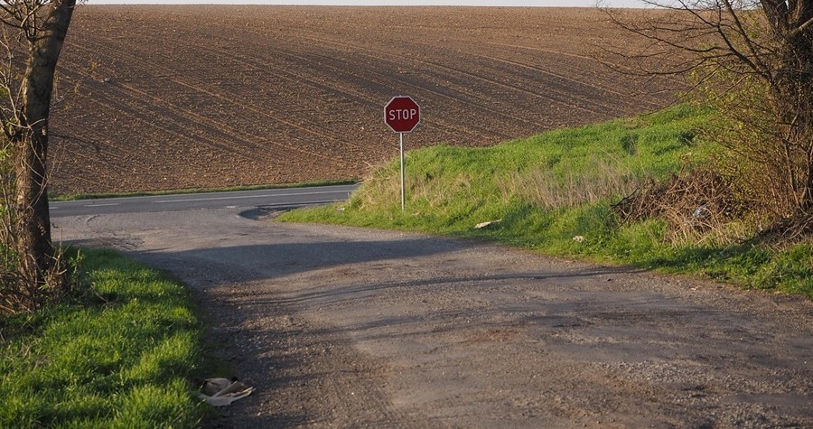 Kraje nedostanou od státu chybějící peníze na opravy silnic