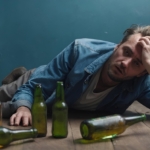 Podle většiny dospělých má být regulace alkoholu přísnější